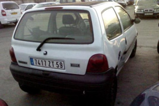 Pare choc arriere RENAULT TWINGO 1