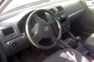 Bras essuie glace avant gauche VOLKSWAGEN GOLF 5