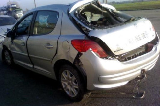 Bras essuie glace avant droit PEUGEOT 207