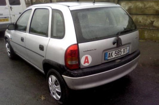 Bras essuie glace avant gauche OPEL CORSA B