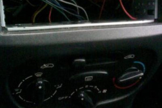 Bras essuie glace avant droit PEUGEOT 206