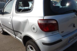 Bras essuie glace avant droit TOYOTA YARIS 1