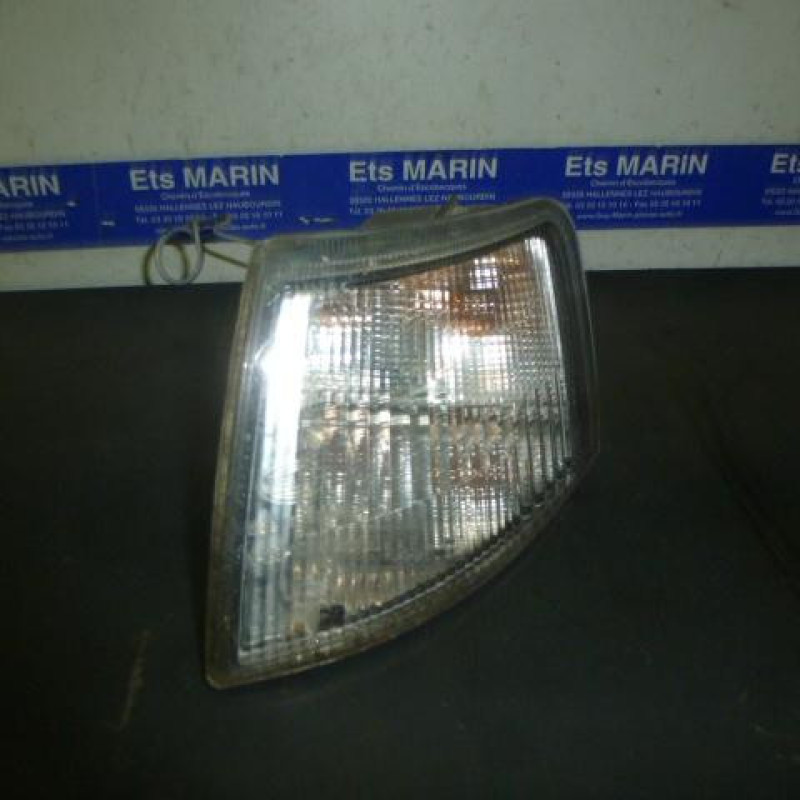 Optique avant secondaire gauche (feux)(clignotant) SEAT TOLEDO 1 Photo n°1