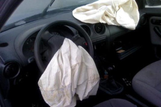 Moteur essuie glace avant SEAT IBIZA 3