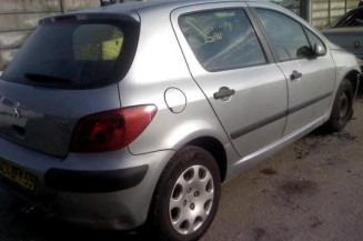 Bras essuie glace avant droit PEUGEOT 307