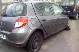 Bouton de warning RENAULT CLIO 3