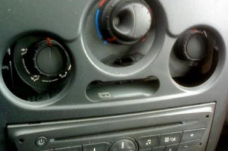 Bouton de warning RENAULT CLIO 3
