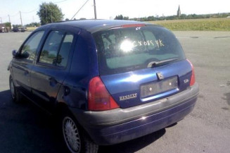 Retroviseur droit RENAULT CLIO 2