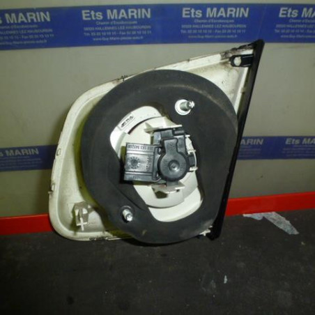 Feu arriere secondaire gauche (feux) VOLKSWAGEN JETTA 3