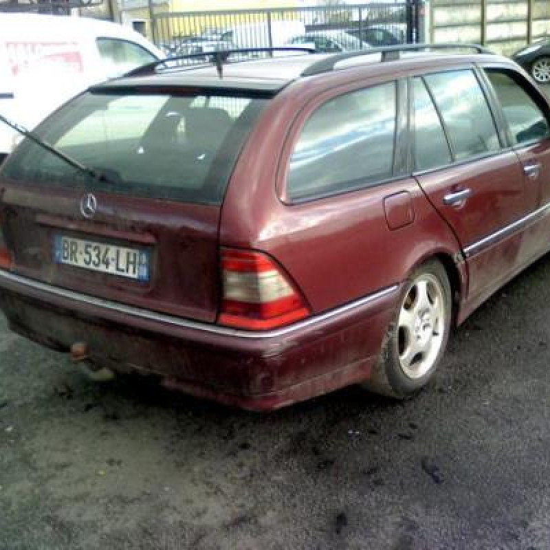Feu arriere principal droit (feux) MERCEDES CLASSE C 202 Photo n°4