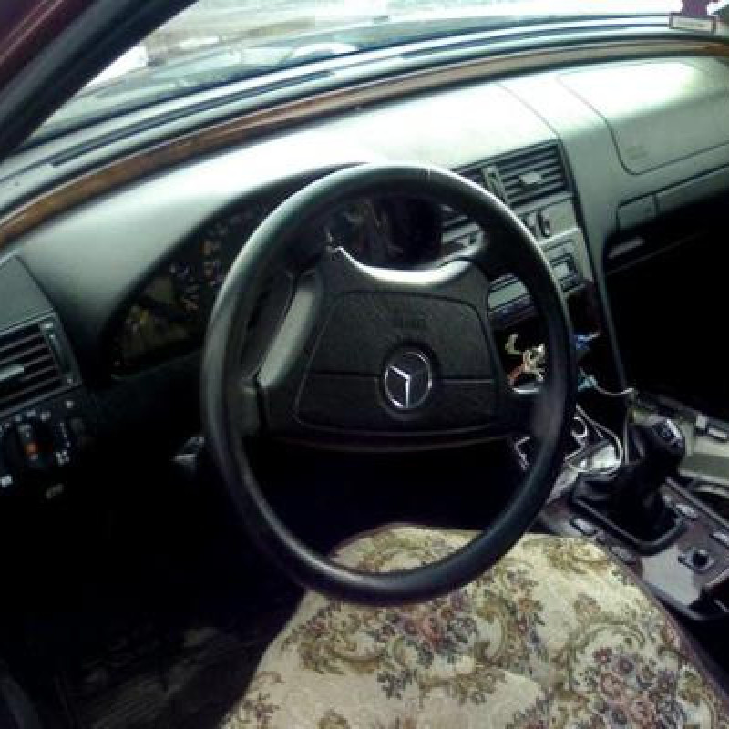 Feu arriere principal droit (feux) MERCEDES CLASSE C 202 Photo n°6