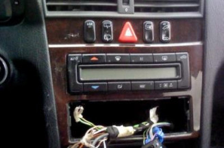 Bloc ABS (freins anti-blocage) MERCEDES CLASSE C 202