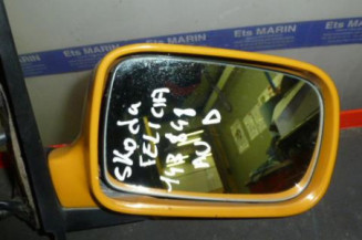 Retroviseur droit SKODA FELICIA