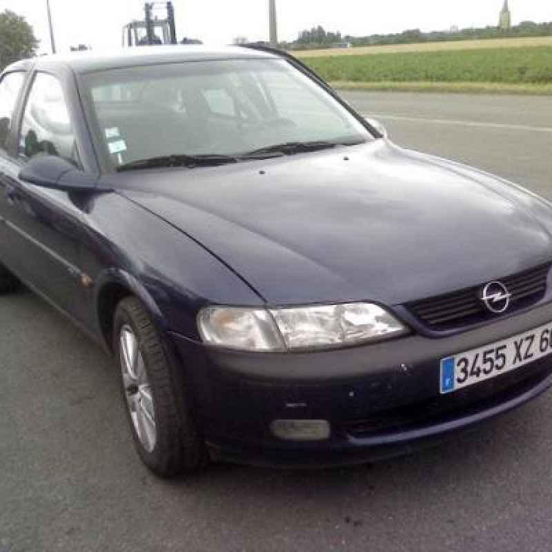 Demarreur OPEL VECTRA B Photo n°3