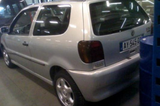 Optique avant principal gauche (feux)(phare) VOLKSWAGEN POLO 3