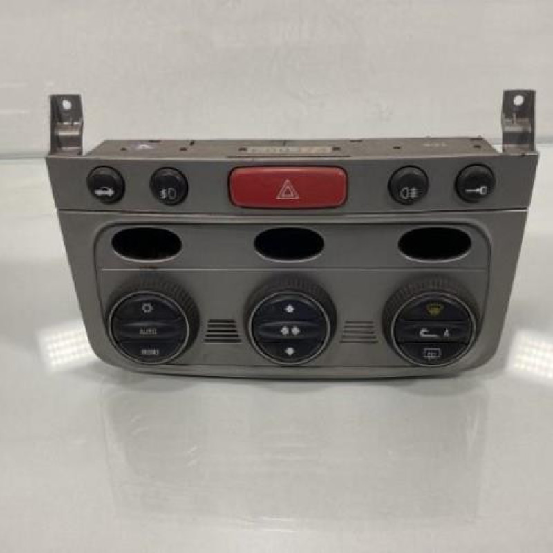 Commande chauffage ALFA ROMEO 147 Photo n°1