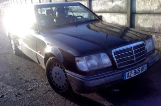Serrure avant droit MERCEDES CLASSE E 124