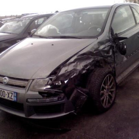 Malle/Hayon arriere FIAT STILO Photo n°1