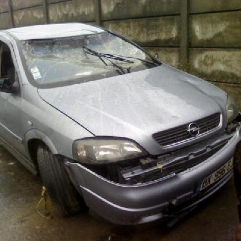 Compresseur clim OPEL ASTRA G Photo n°3