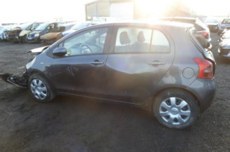 Bras essuie glace avant droit TOYOTA YARIS 2