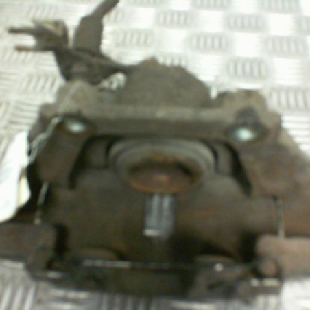 Etrier avant droit (freinage) VOLKSWAGEN PASSAT 4