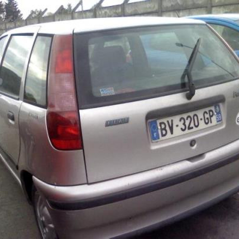 Pivot de moyeu avant droit FIAT PUNTO 1 Photo n°4