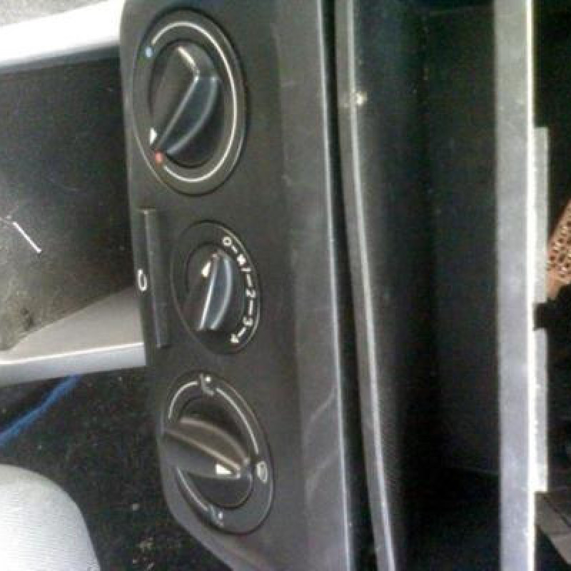 Bloc ABS (freins anti-blocage) SEAT IBIZA 2 Photo n°8