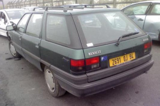 Etrier avant droit (freinage) RENAULT R21