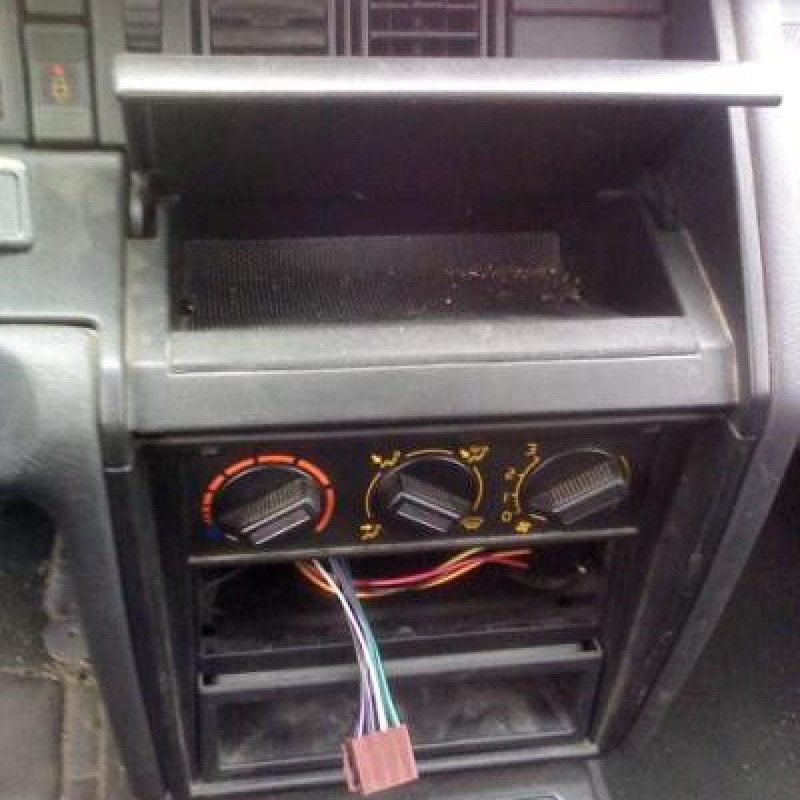 Etrier avant droit (freinage) RENAULT R21 Photo n°6