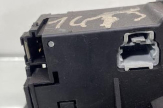 Com (Bloc Contacteur Tournant+Commodo Essuie Glace+Commodo Phare) CITROEN C3 1