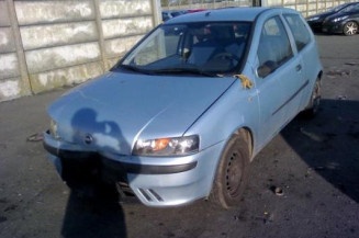 Pivot de moyeu avant droit FIAT PUNTO 2 Photo n°1