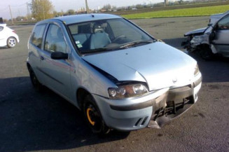 Pivot de moyeu avant droit FIAT PUNTO 2
