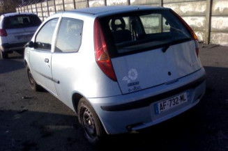 Pivot de moyeu avant droit FIAT PUNTO 2