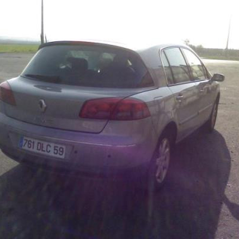 Pivot de moyeu avant droit RENAULT VEL SATIS Photo n°2