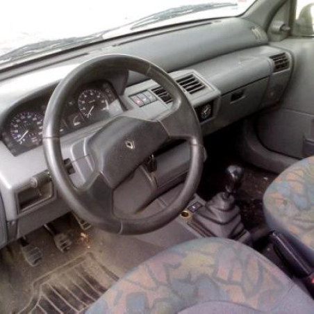 Pompe de direction RENAULT CLIO 1