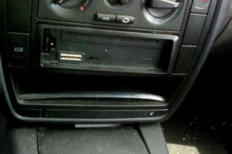 Malle/Hayon arriere VOLKSWAGEN PASSAT 4