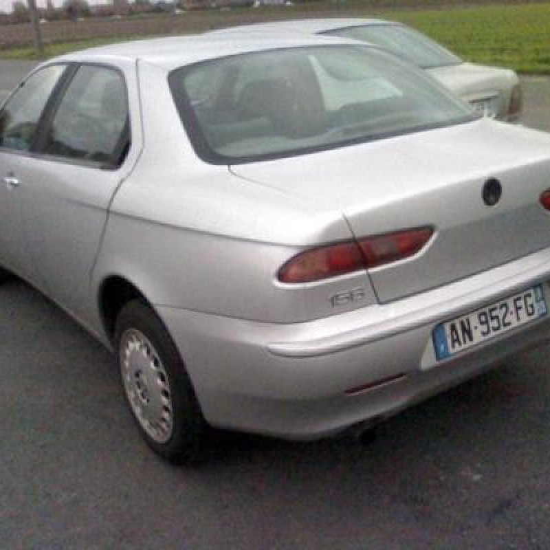 Feu arriere secondaire gauche (feux) ALFA ROMEO 156 Photo n°4