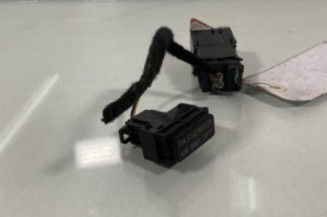 Bouton de warning VOLKSWAGEN GOLF 5