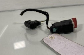 Bouton de warning VOLKSWAGEN GOLF 5