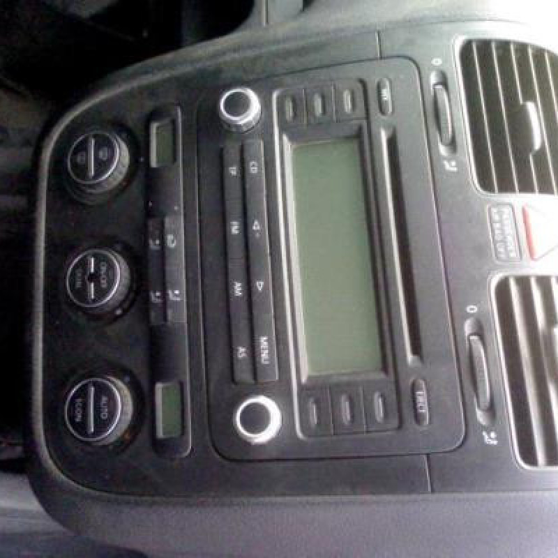 Bouton de warning VOLKSWAGEN GOLF 5 Photo n°10