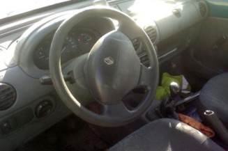 Bras essuie glace avant droit RENAULT KANGOO 1