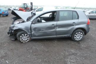 Bras essuie glace avant gauche VOLKSWAGEN GOLF 5