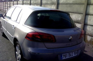 Bras essuie glace avant gauche RENAULT VEL SATIS Photo n°1
