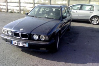 Optique avant secondaire gauche (feux)(clignotant) BMW SERIE 5 E34