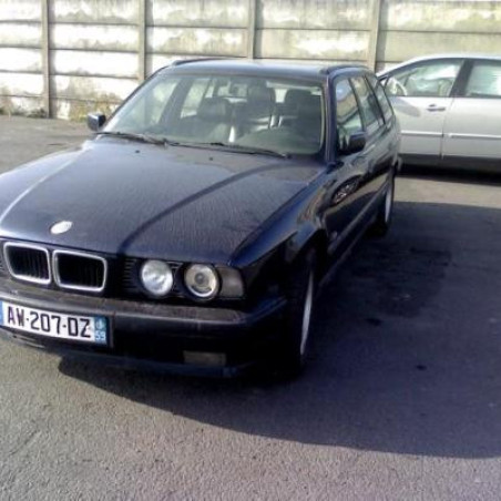 Optique avant secondaire gauche (feux)(clignotant) BMW SERIE 5 E34