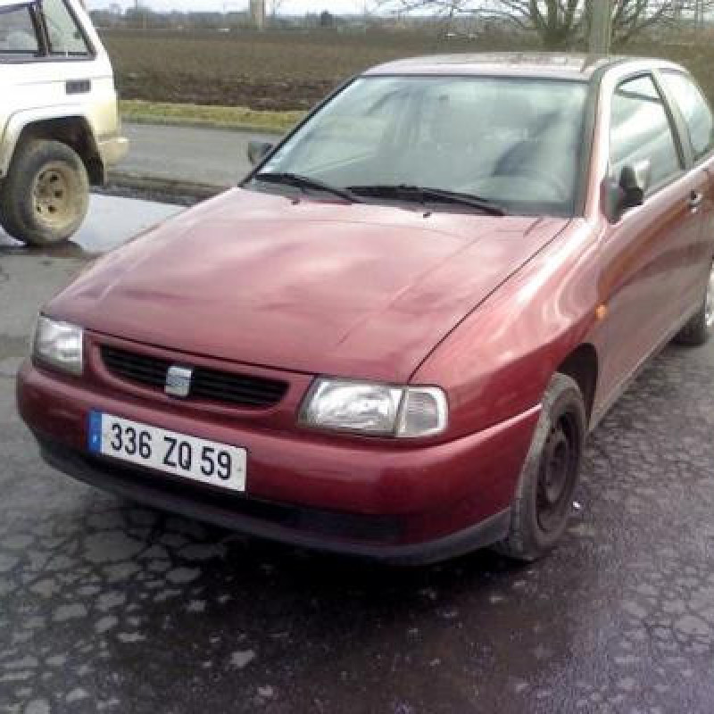 Optique avant principal gauche (feux)(phare) SEAT IBIZA 2 Photo n°3