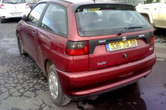Optique avant principal gauche (feux)(phare) SEAT IBIZA 2