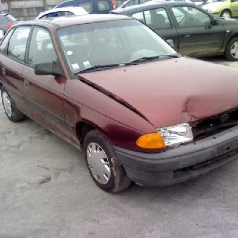 Optique avant secondaire gauche (feux)(clignotant) OPEL ASTRA F Photo n°3