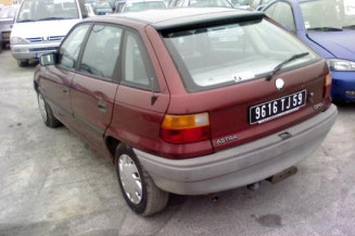 Optique avant secondaire gauche (feux)(clignotant) OPEL ASTRA F