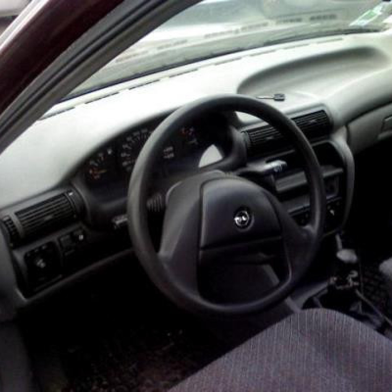 Optique avant secondaire gauche (feux)(clignotant) OPEL ASTRA F Photo n°6